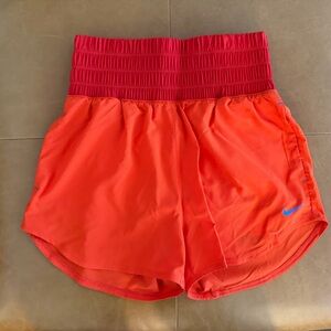 Nike Women's Vibrant Red and Orange Athletic Shorts - Loose Fit - Size S